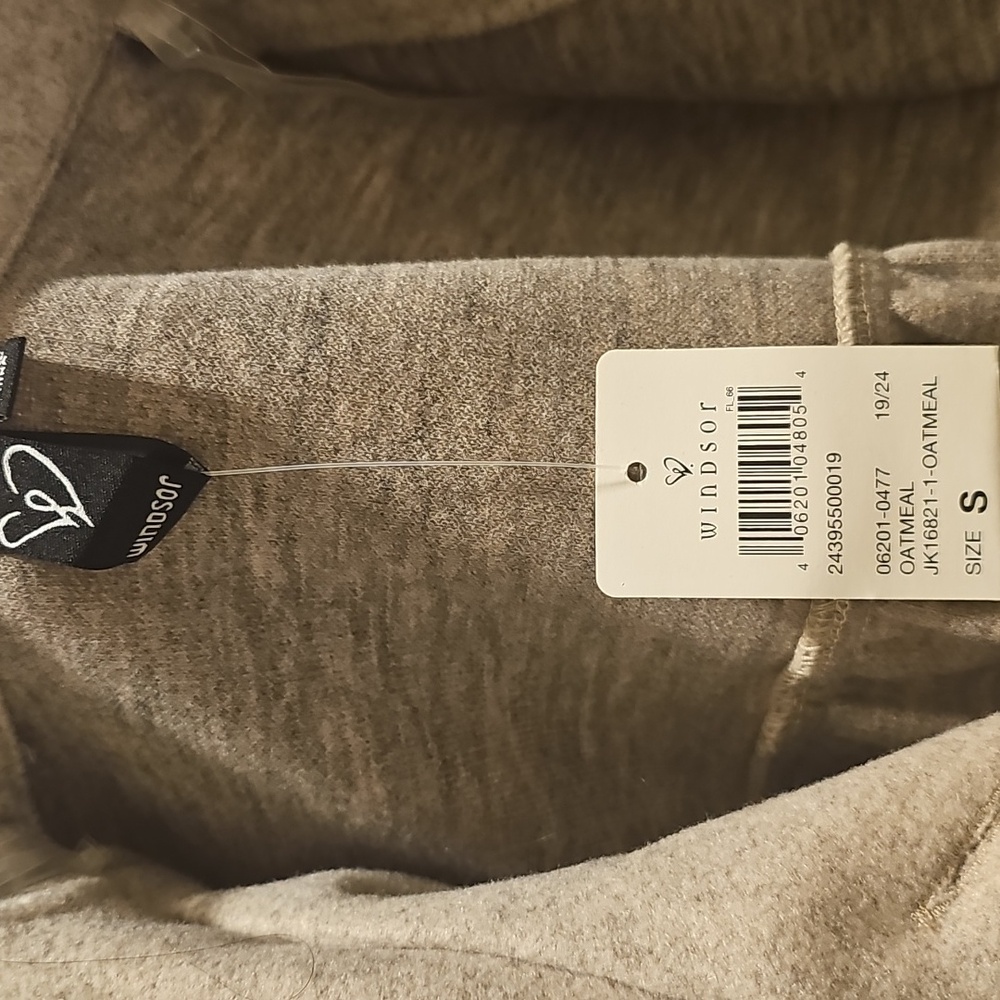 NWT Windsor Women's Faux Wool Shacket Color Oatmel Size Small - Picture 5 of 6